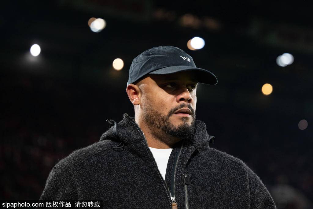 孔帕尼追平瓜迪奥拉：德甲场均得分之最的背后故事